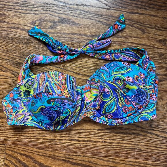 Victoria's Secret Other - EUC Victorias Secret Padded Underwire Halter Bikini Top 34C Paisley Pattern Swim
